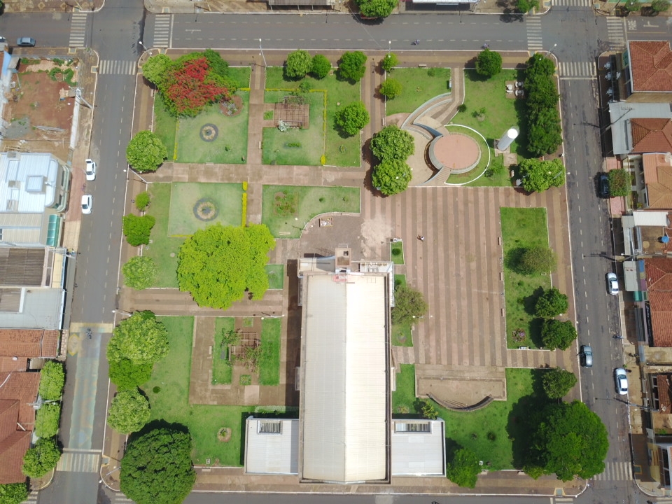 Praça da Matriz Tiradentes (14).jpg